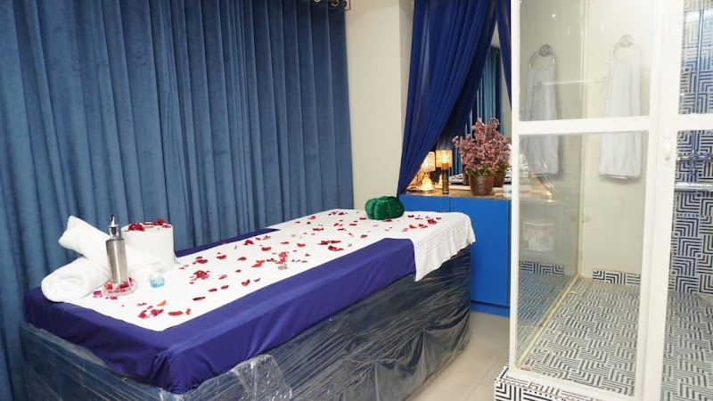 S Paradise Executive spa in Rawalpindi, Punjab