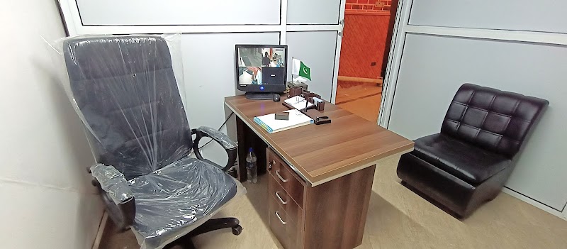 MS DENTAL CLINIC - Dr. Mateen Mufti in Gujrat, Punjab