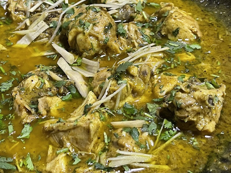 Anwar Maano Karahi Gousht Tika Shop in Kasur, Punjab