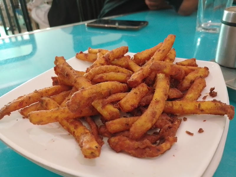 Al Aziz Ice Bar And Restaurant in Dera Ghazi Khan, Punjab