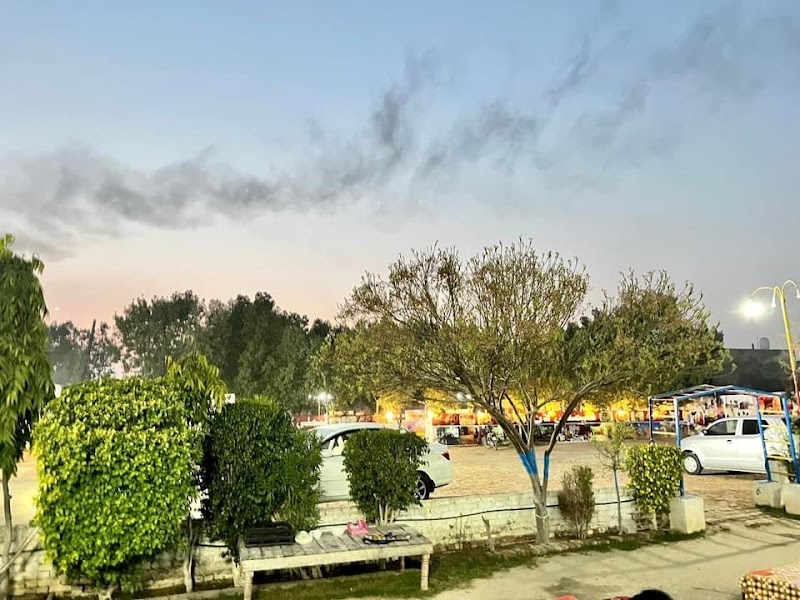Al Aziz Restaurant Burewala in Burewala, Punjab