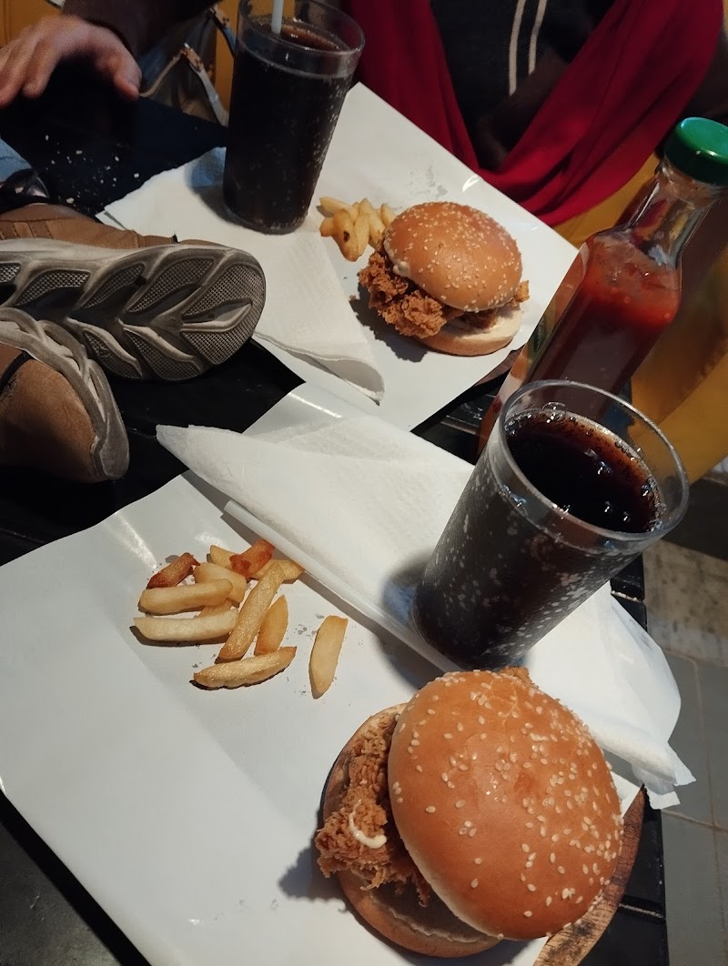 Snackies in Gujranwala, Punjab