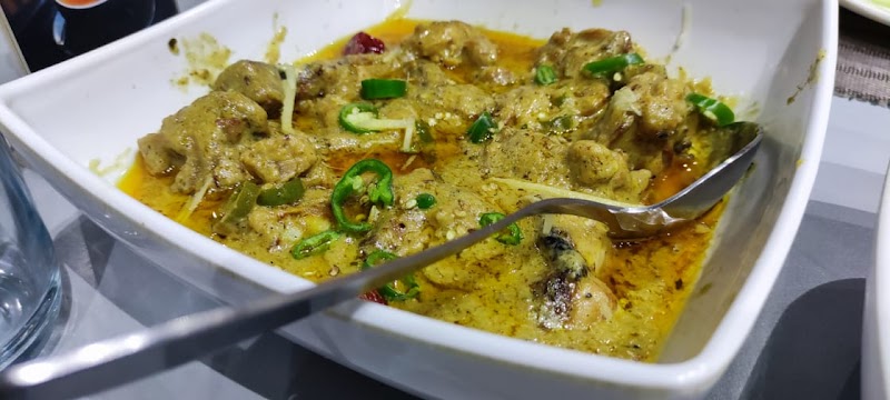 The Zaiqa Restaurant & Fast Food in Mandi Bahauddin, Punjab