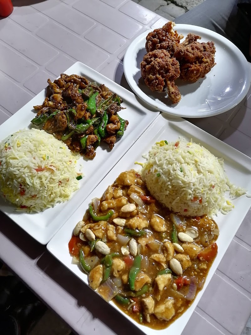 Chef's Inn Restaurant in Lahore, Punjab