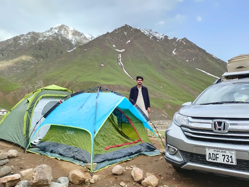SAFE RIDE CAR RENTAL & TOUR'S BAHAWALPUR in Bahawalpur, Punjab