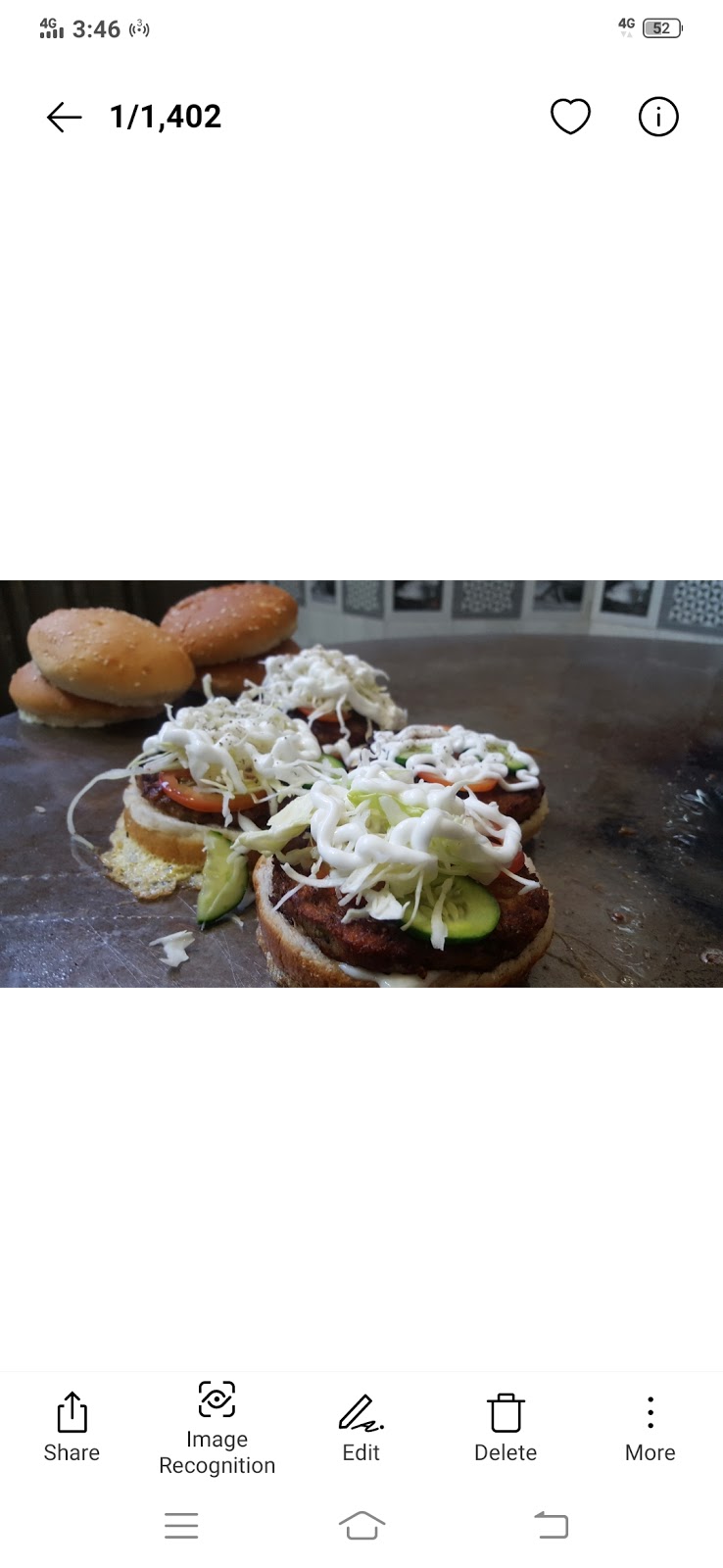 Bhai Bhai burger point in Muridke, Punjab