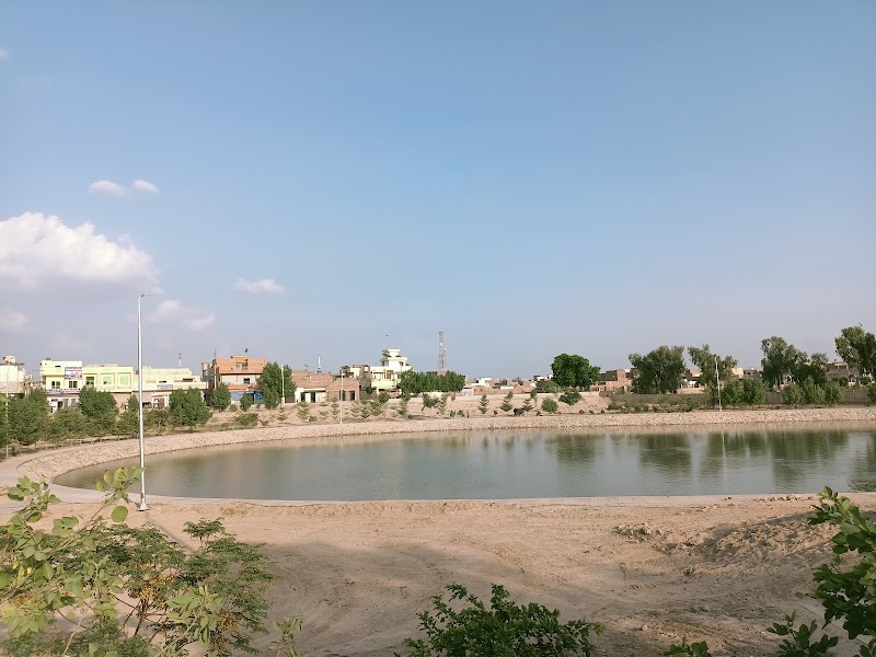 Fazal Park Lake in Khanewal, Punjab