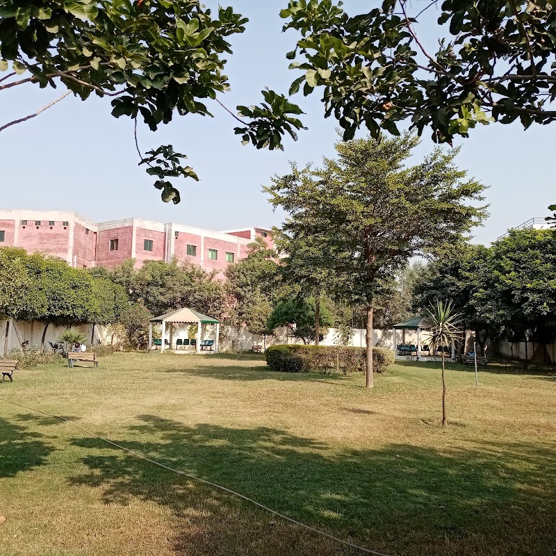 Islam Medical and Dental College in Sialkot, Punjab