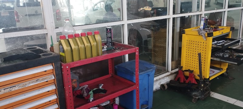 Prince Punjab Motors in Faisalabad, Punjab