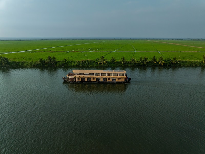 Alleppey Boat House | Alappuzha | Alleppey Houseboat | Kerala in Chennamkary, KL