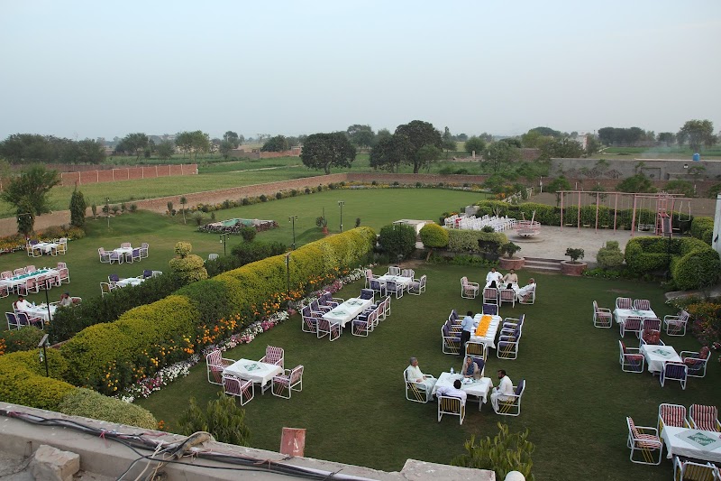Bismillah Highway Restaurant in Khanewal, Punjab