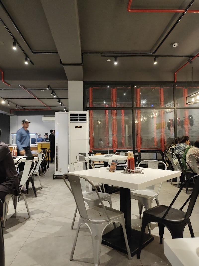 14th Street Pizza Co. - Bahawalpur in Bahawalpur, Punjab