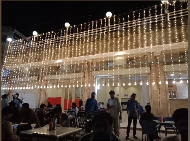 Al Aziz Ice Bar And Restaurant in Dera Ghazi Khan, Punjab