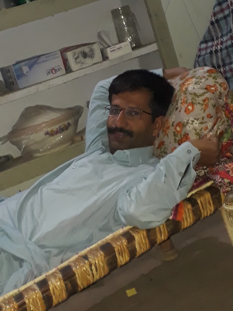 Hasnain Abbas in Taunsa،Dera Ghazi Khan, Punjab