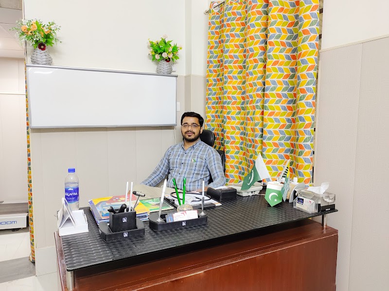 Dr. Faisal Majeed Physiotherapist in Mandi Bahauddin, Punjab