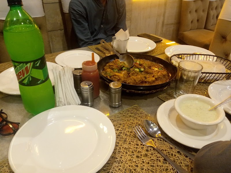 Allah Malak Restaurant in Sialkot, Punjab