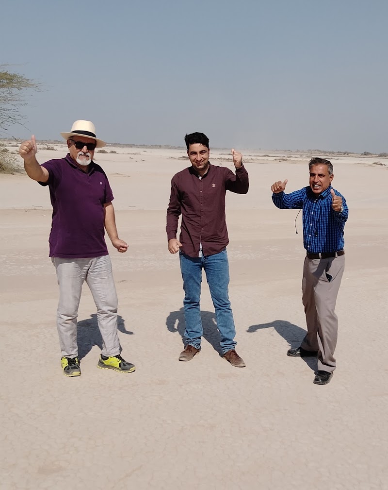 Suhail Rent A Car in Bahawalpur, Punjab