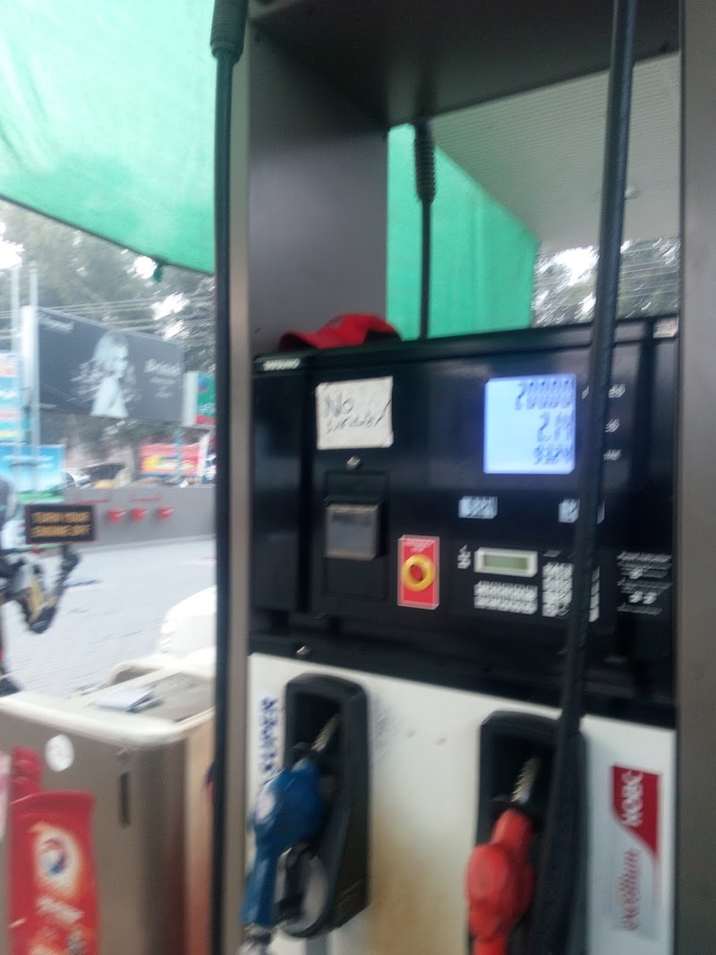 Shiraz Filling Station- Total Petrol Station in Sāhīwal, Punjab