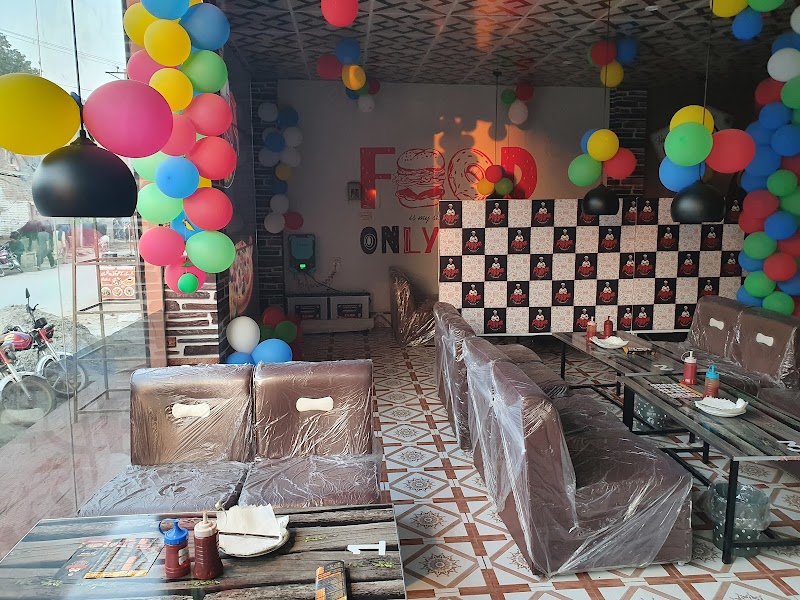 Pizza World in Jatoi, Punjab