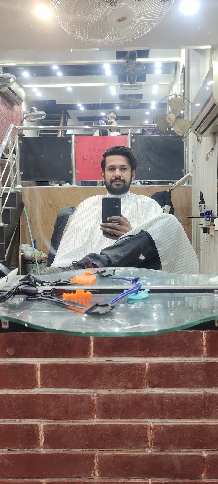 Fancy Men Salon in Sheikhupura, Punjab