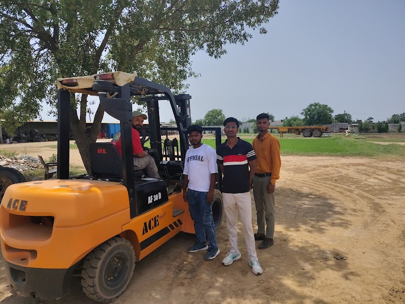 MKS DRIVING TRAINING SCHOOL in Sadhu Chak, PB
