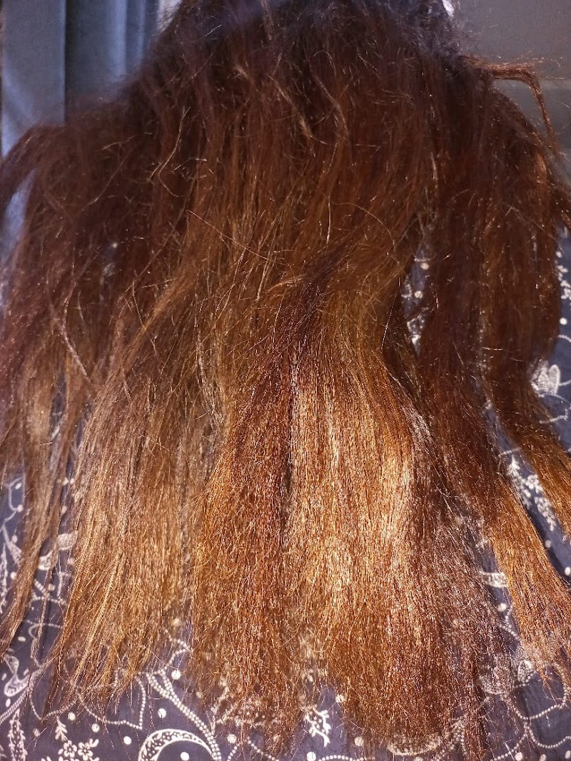 Jugnu's Salon Gujranwala in Gujranwala, Punjab