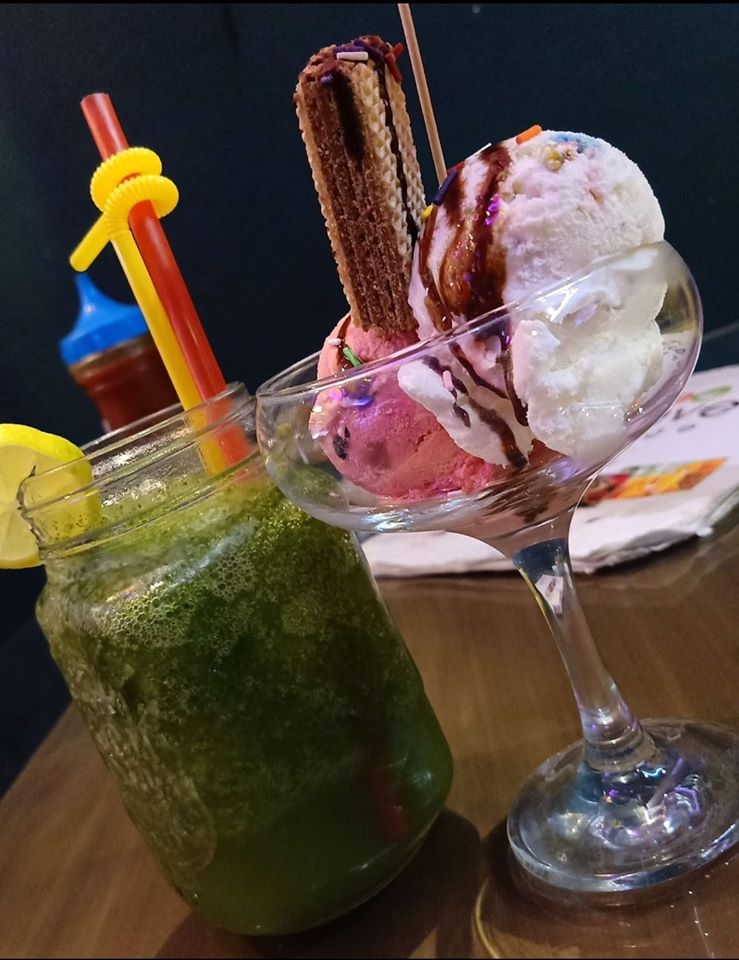 Crave Lodge in بورے والا, پنجاب
