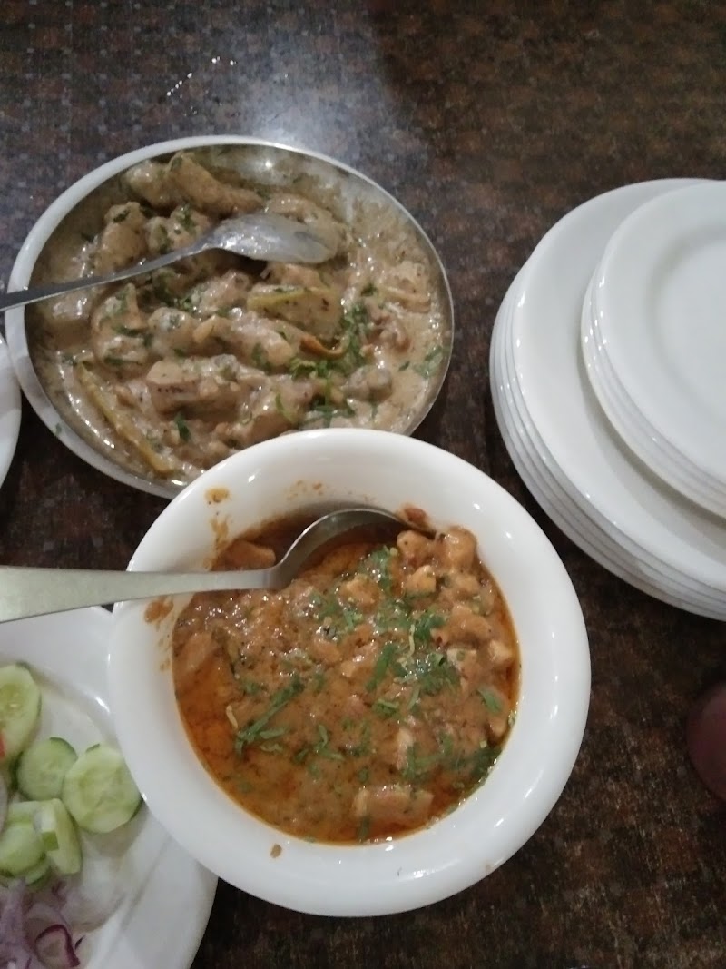 Al-Hamad Restaurant in Burewala, Punjab