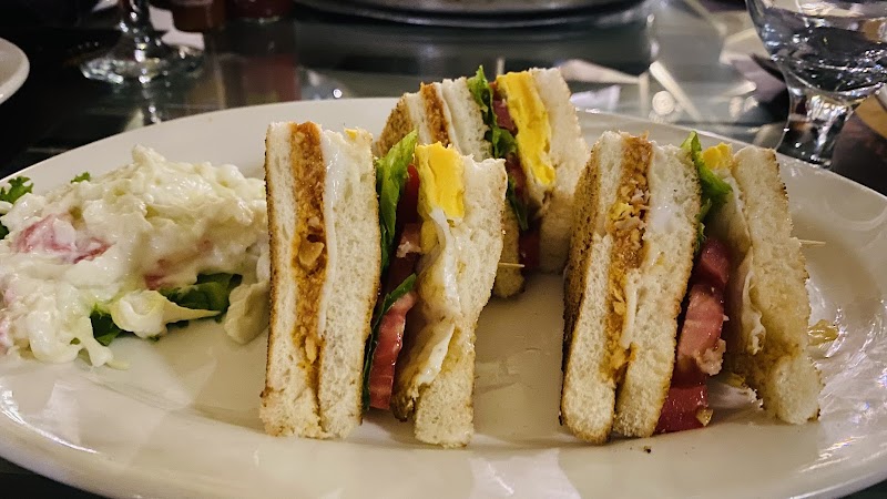 Four Seasons Restaurant in Bahawalpur, Punjab