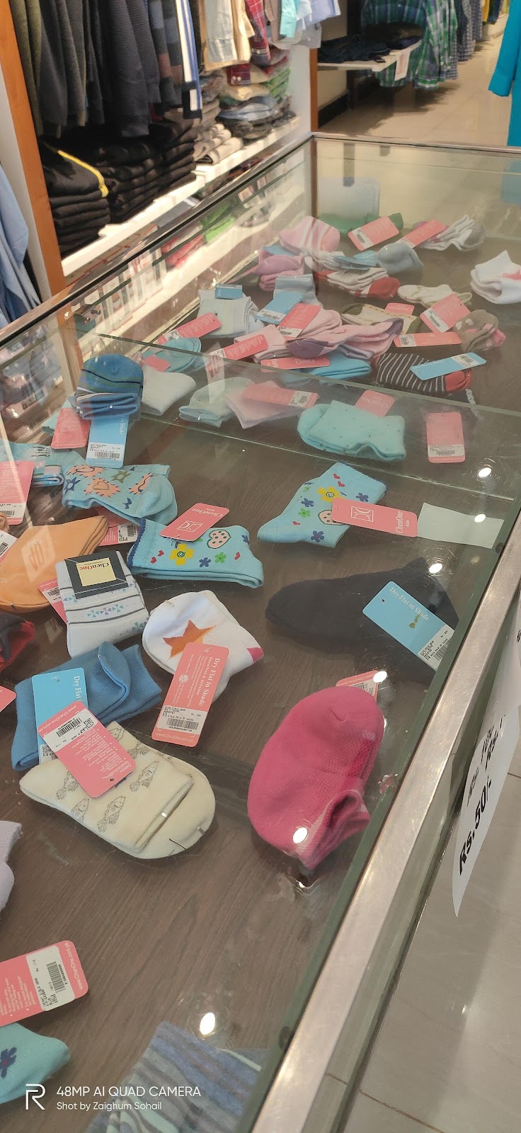 Chenone outlet in Toba Tek Singh, Punjab