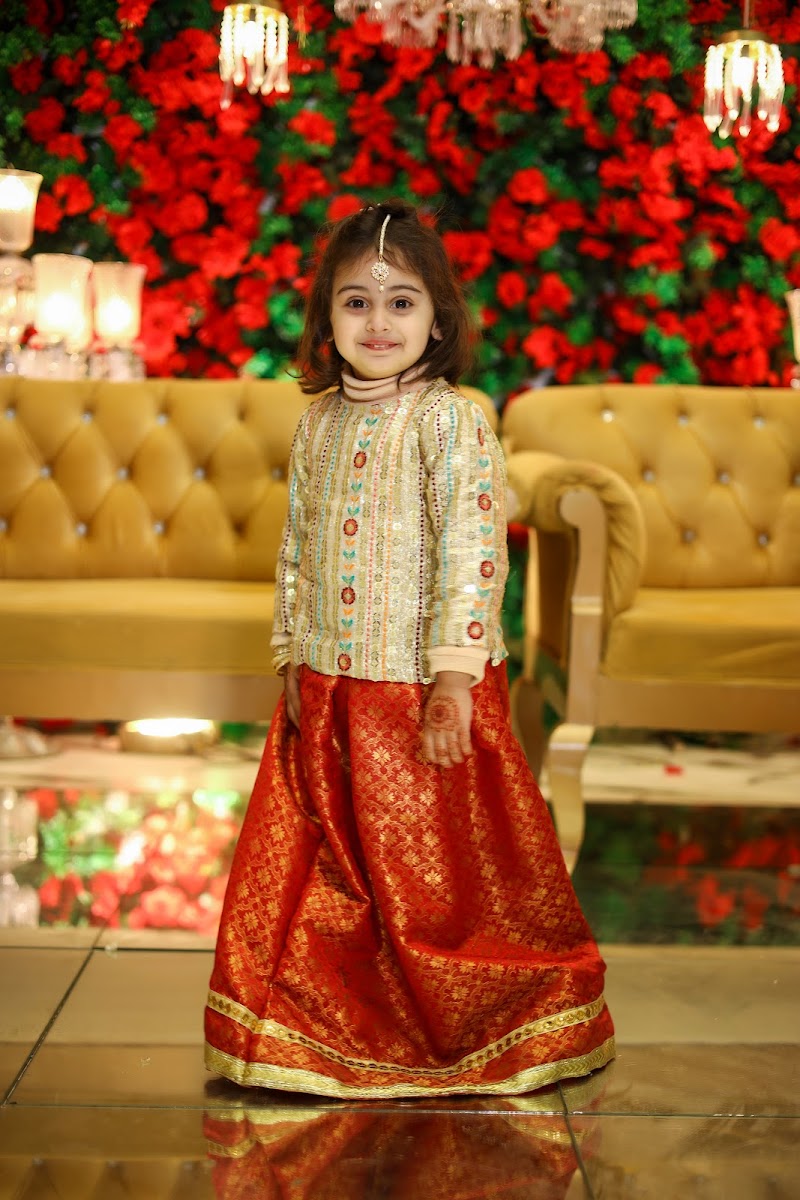 Saeed Sayal Photography and studio in Sargodha, Punjab