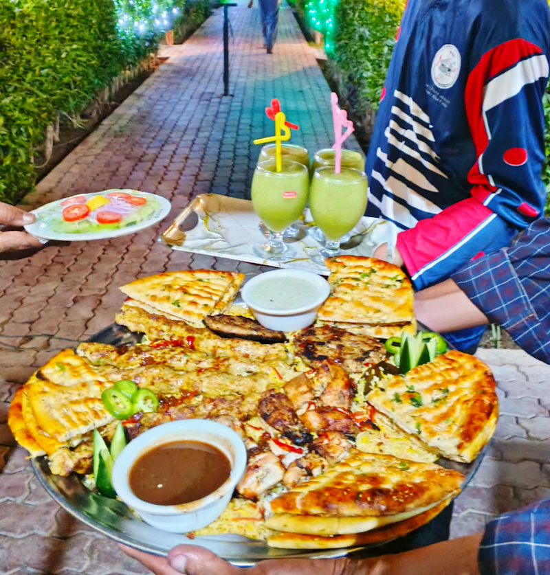 F&S Food Street Pakpattan in Green Town, Punjab