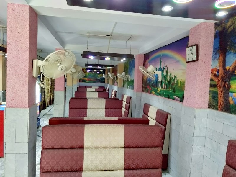 Break Point Pizza & Burger (Branch 1) in Mandi Bahauddin, Punjab