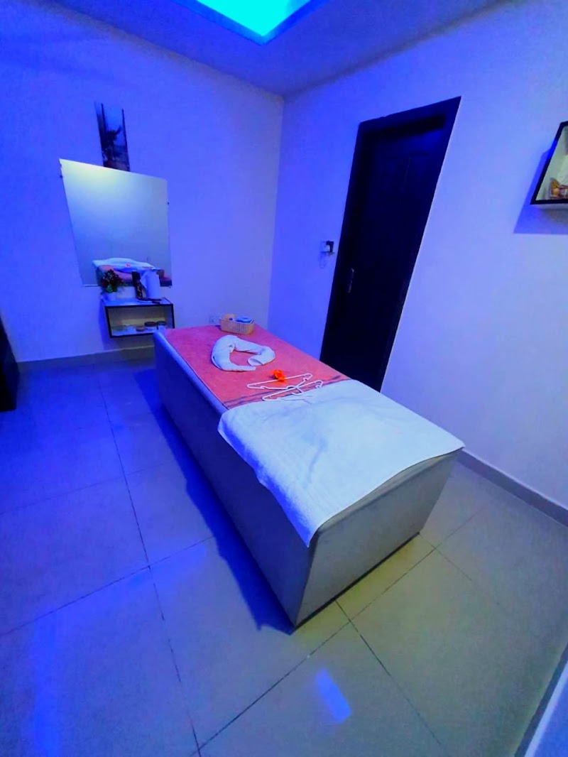 Kanwal Massage Centre in Lahore, Punjab