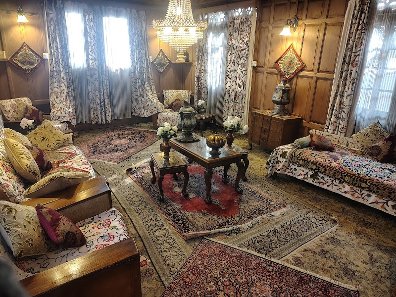 Akbar Group Of Heritage Houseboats in Srinagar, Punjab
