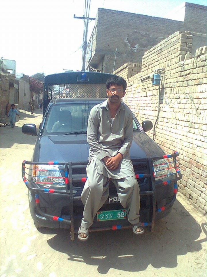 Hasnain Abbas in Taunsa،Dera Ghazi Khan, Punjab