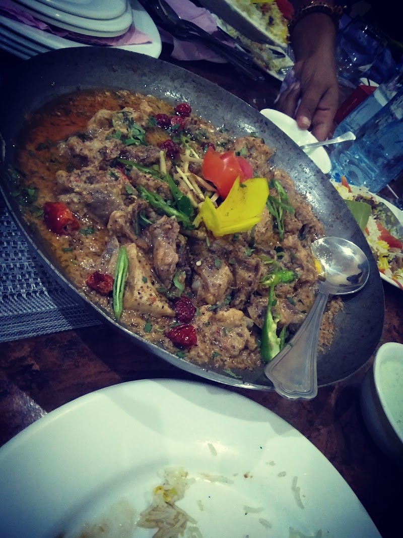 Jhook Family Restaurant in Muzaffargarh, Punjab