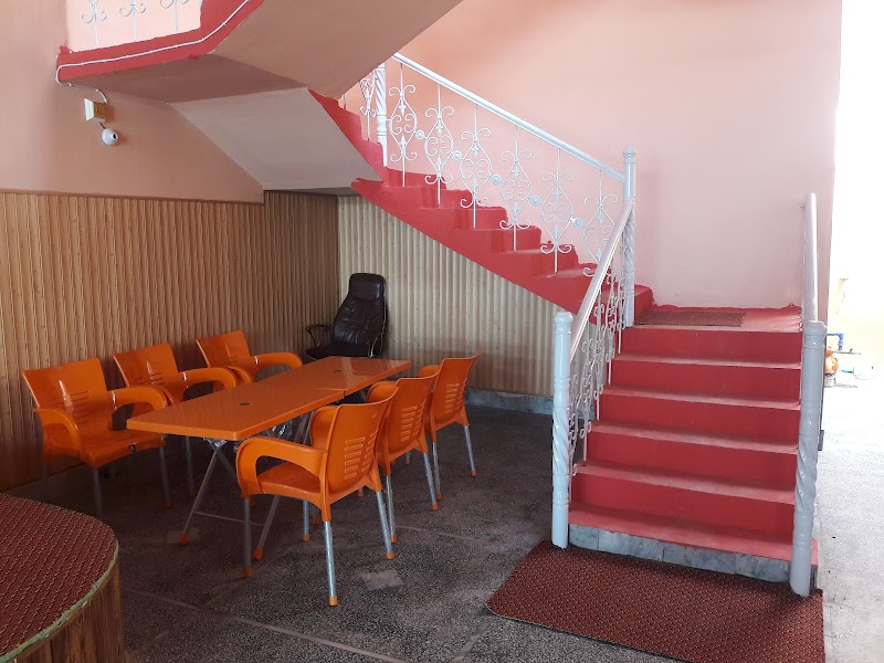 انتطار ہوٹل Intizar Hotel in Dera Ghāzi Khān, Punjab