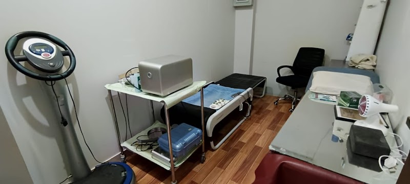 Rapid Healing Medical Services-Rawalpindi Clinic in Rawalpindi, Punjab