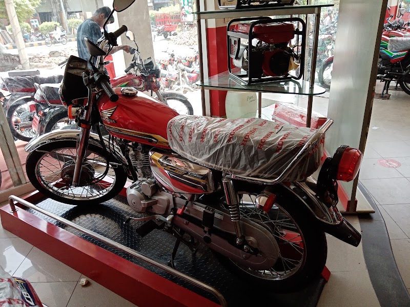 FARID HONDA CENTER in Faisalabad, Punjab