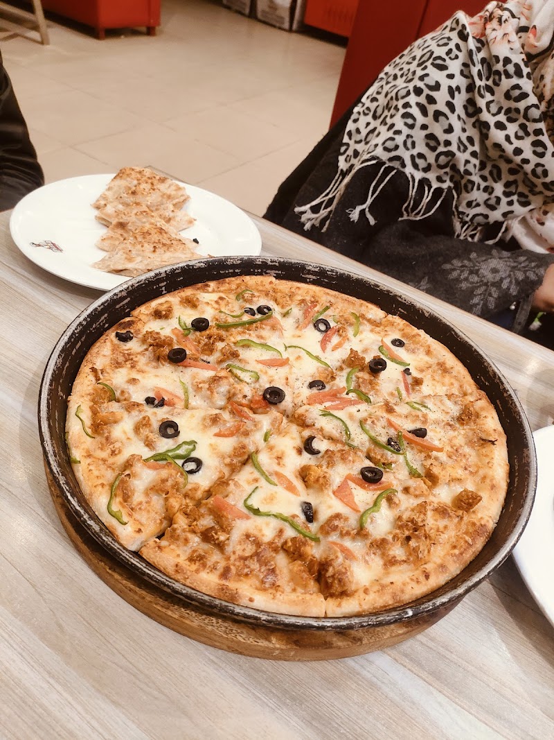 Pizza Bank Sheikhupura in Sheikhupura, Punjab