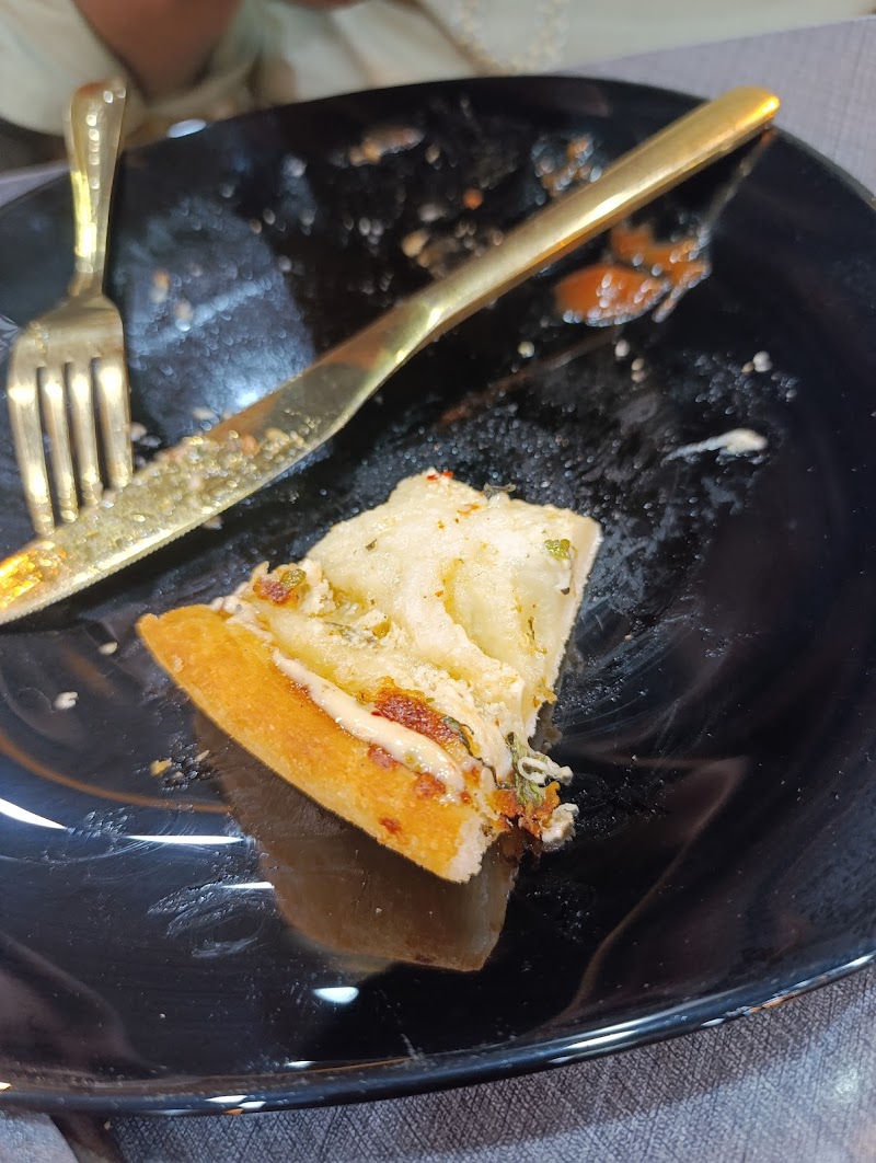 PIZZA ARENA LODHRAN in Lodhrān, Punjab