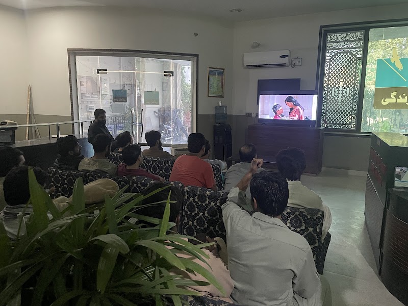 Nai Zindagi Hospital Multan rehabilitation centre in Mod, Punjab