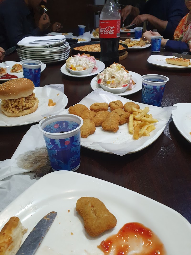 Bright Day Fried Chicken And Pizza in Jhang, Punjab