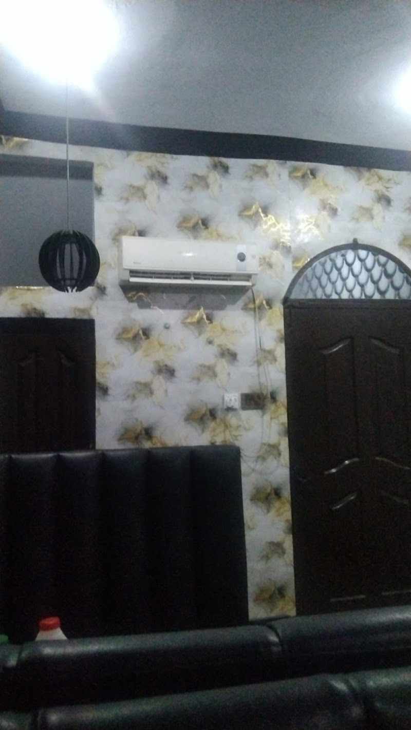Pizza & Burger Hut Pakpattan in Pākpattan, Punjab