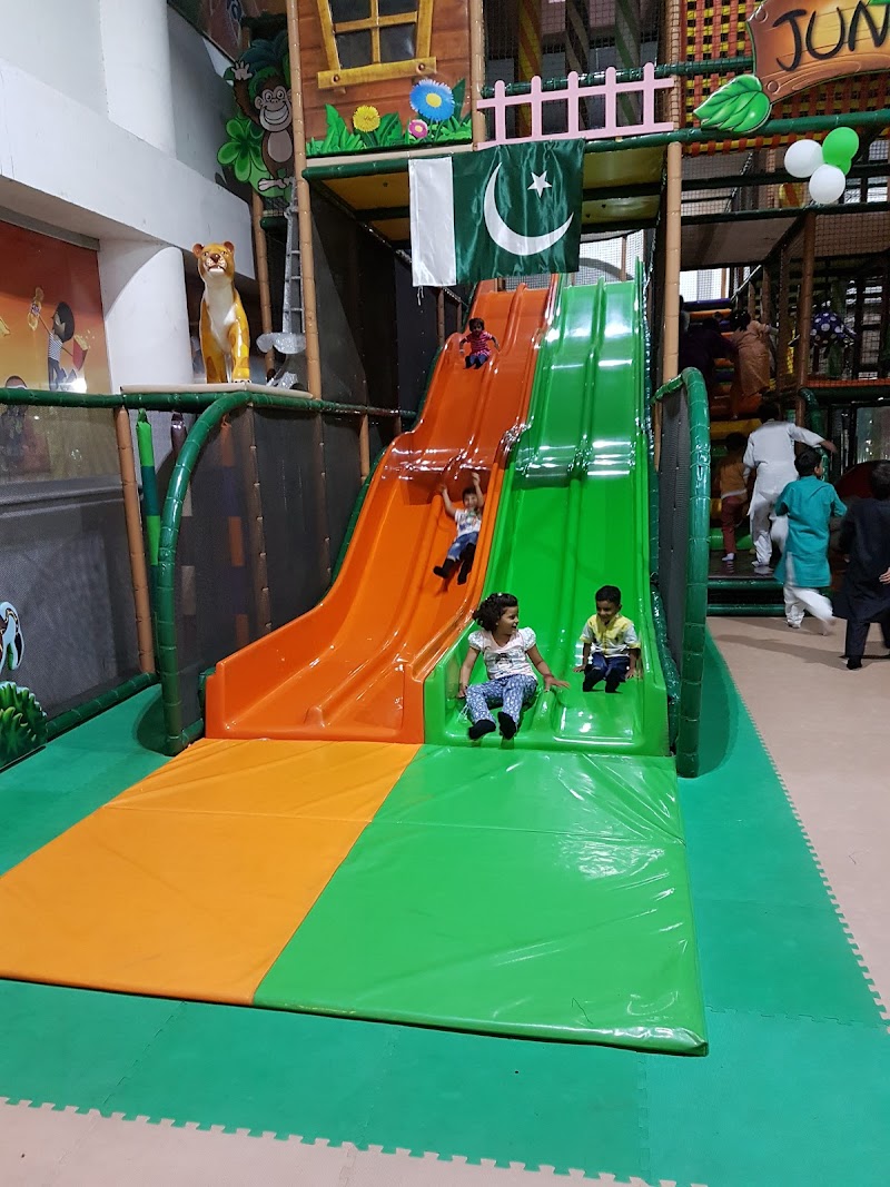 Azaan Heights Plaza in Sahiwal, Punjab