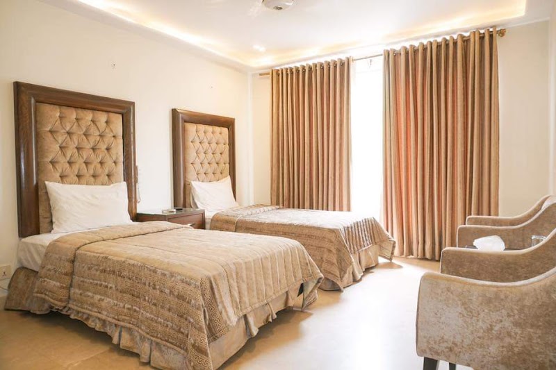 ROYAL PLAZA HOTEL AND RESTAURANT in Mianwali, Punjab
