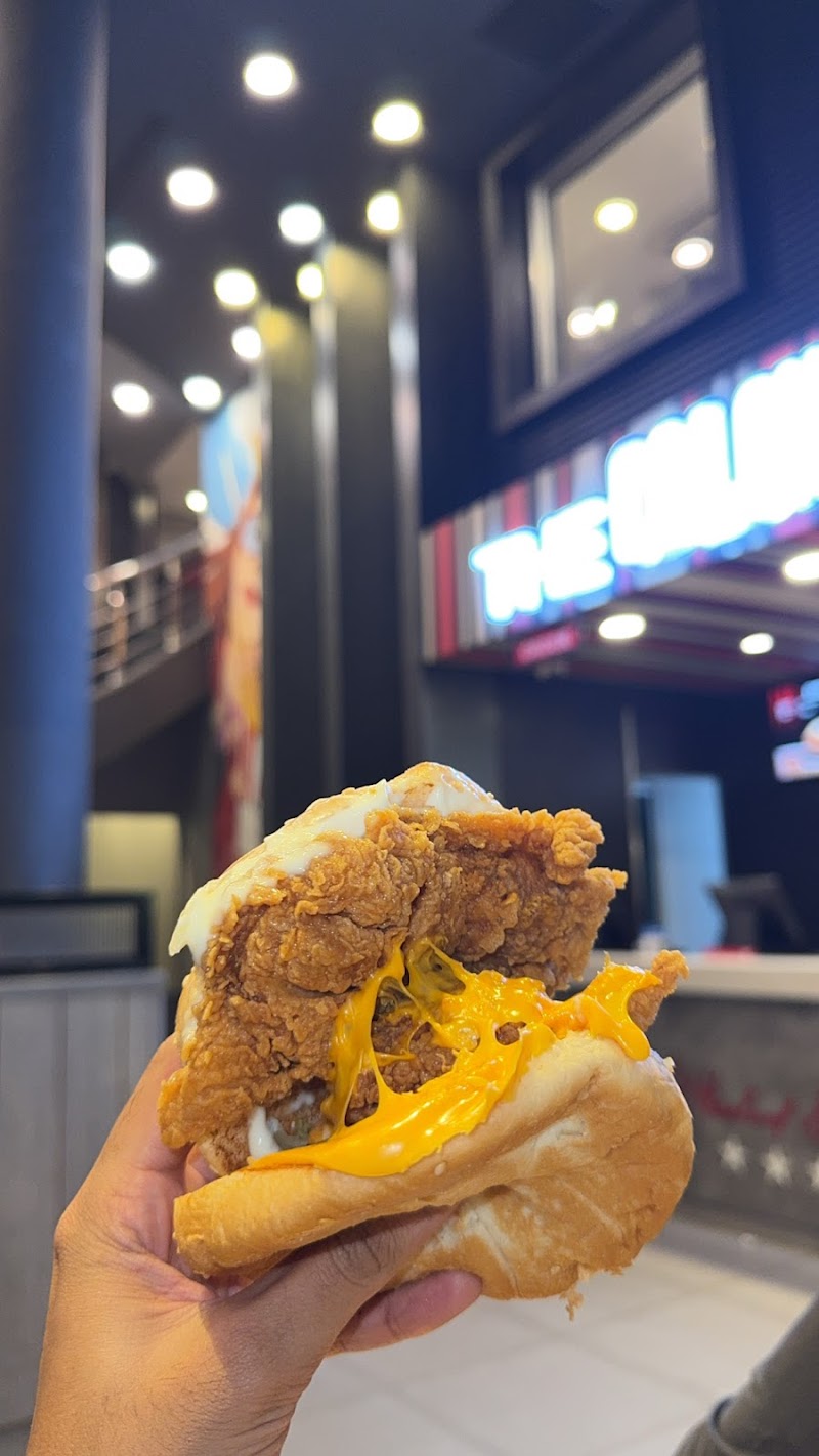 KFC - Gujranwala Trust Plaza in Gujranwala, Punjab