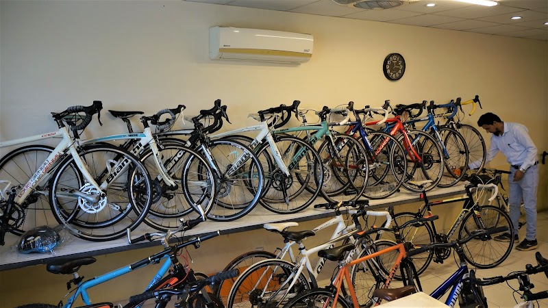 Cycle Walay in Lahore, Punjab