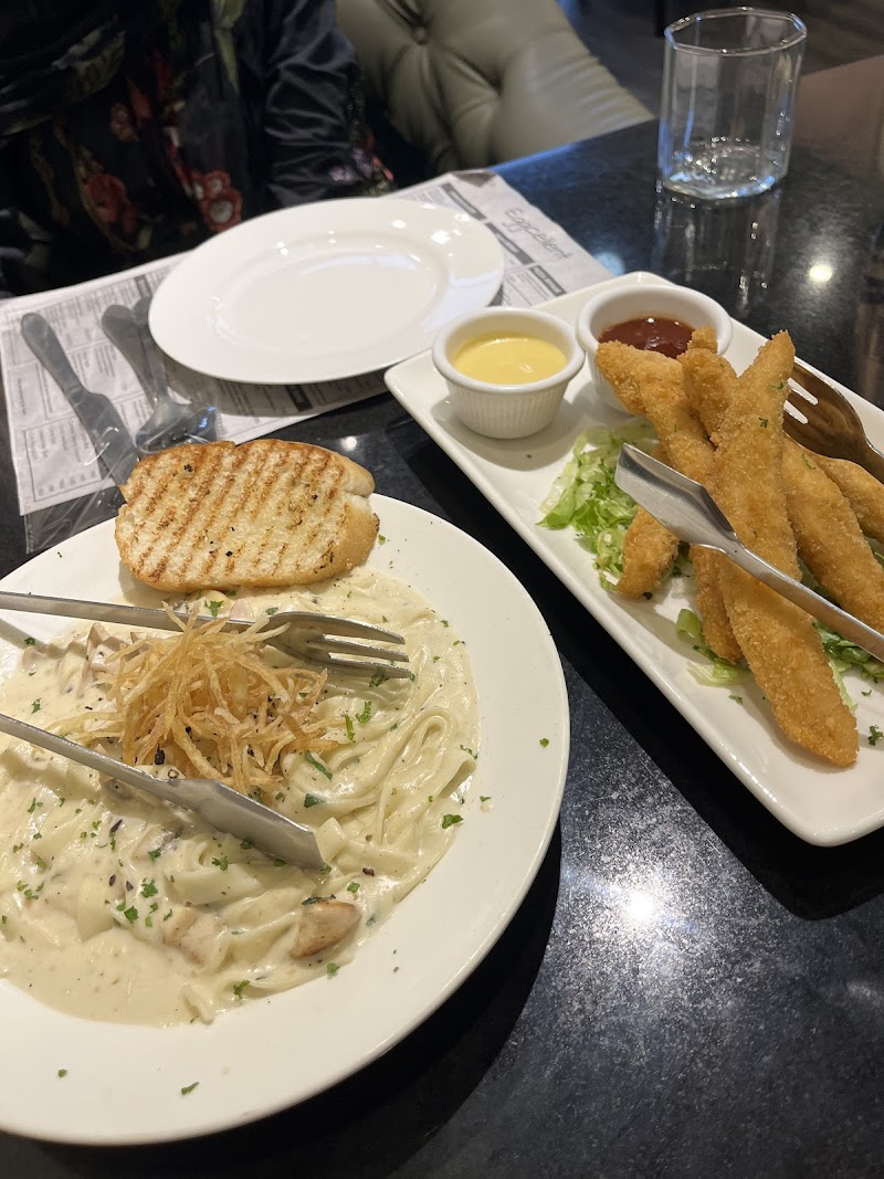 Eggcellent Resturant & Cafe in Faisalabad, Punjab